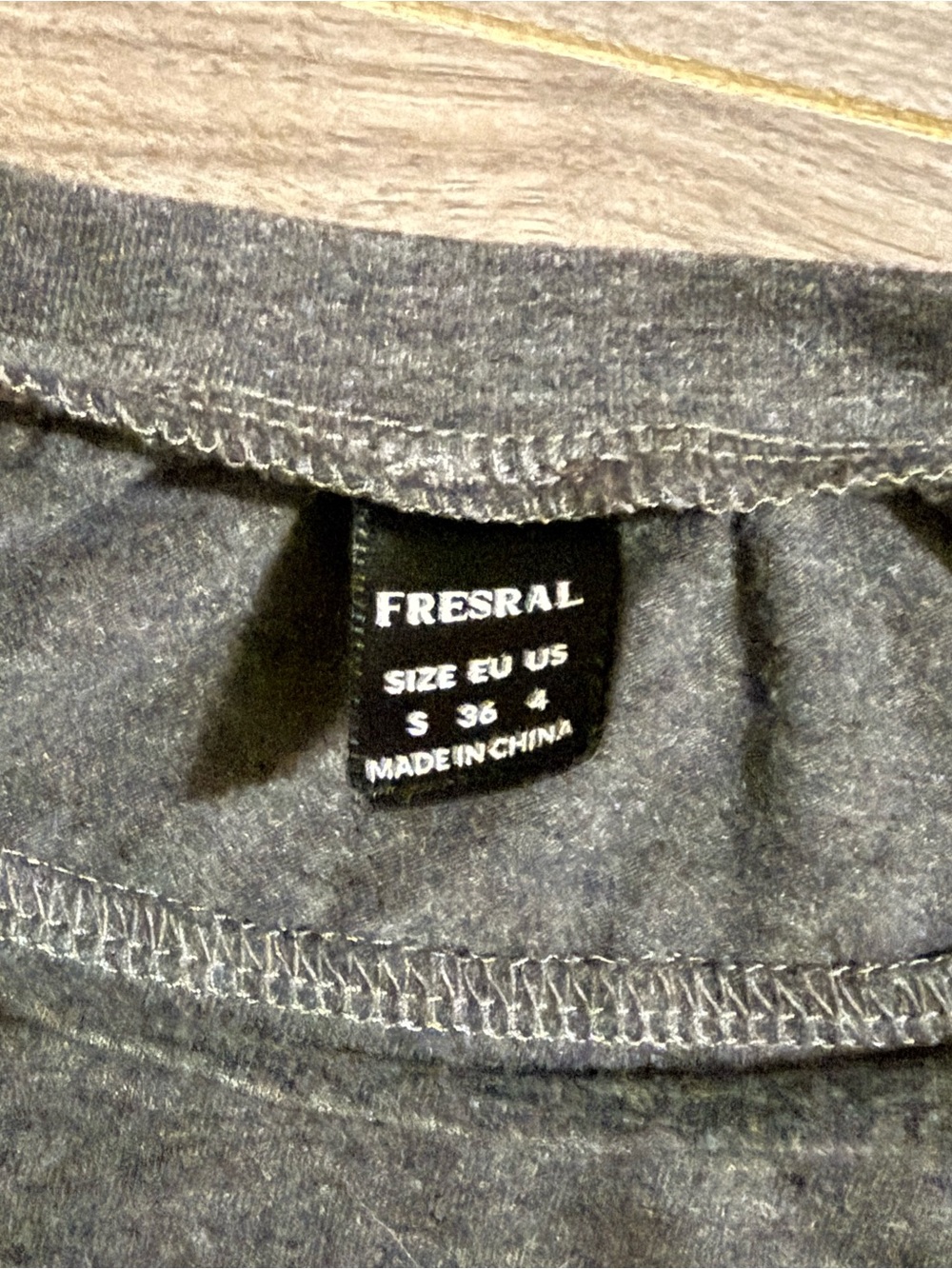 Women's Gray Sleeveless Tank Top - Picture 3 of 3